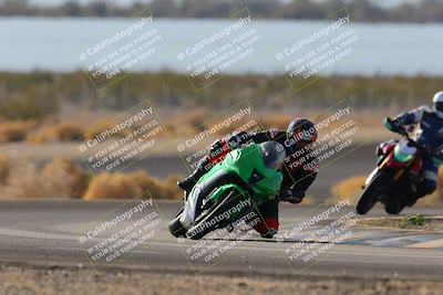 media/Dec-18-2022-SoCal Trackdays (Sun) [[8099a50955]]/Turn 14 (940am)/